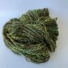 il_fullxfull.4690609273_2paf.jpg Handgesponnen garen van Shetlandwol, fijne merino, bio-nylon en vlas/linnen.