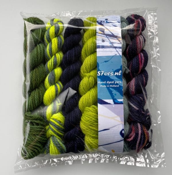 il_fullxfull.5544406629_cioq.Jpg Dorset Horn Aran Weight Mini-Skein Gift Set