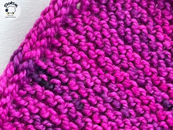 Aran gewicht garen "Berry Juice".
