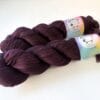 Semi solid superwash Merino garen. Aubergine'.