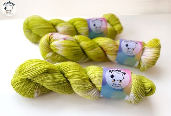 1c7fed47-9ced-4696-a94a-81dae7519a77 Lelietjes der Dalen β handgeverfd merino sok - of DK-garen