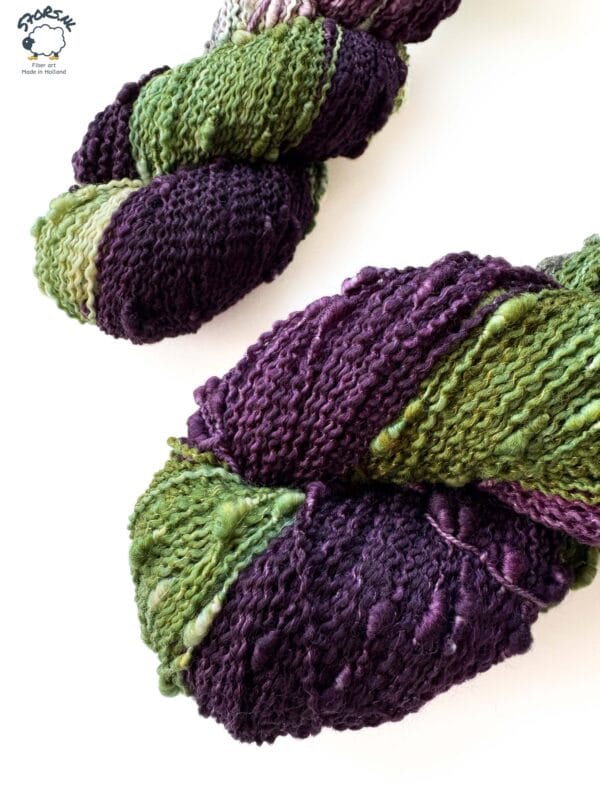 Aubergine – Slub Yarn in Purple and Green for Pooling Projects