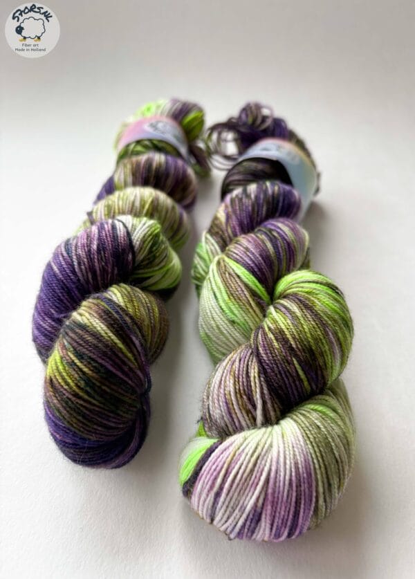 Calicarpa – purple, bright green, and a touch of garden magic