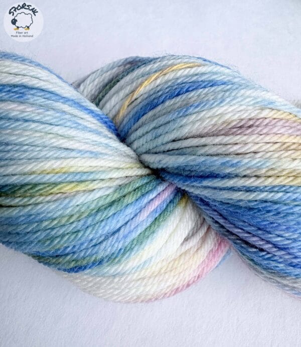 Winter Air, a January Yarn Club color